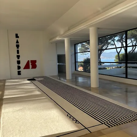 Le Village Et La Mer, Elegance Et Panorama Avec Parking Prive Σαιν-Τροπέ